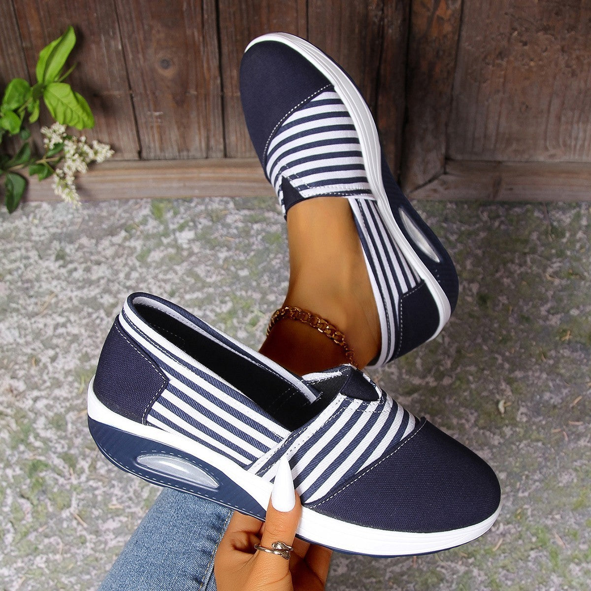 Striped Canvas Casual Round Head Comfortable Lightweight Women's Shoes
