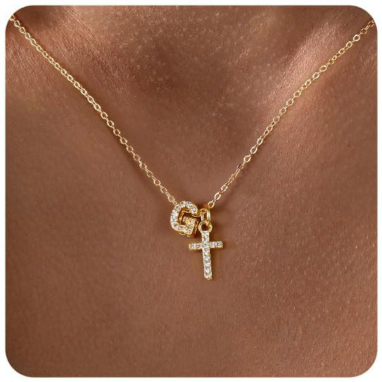 European And American Zircon Inlaid 26 Letter Necklace With Diamonds