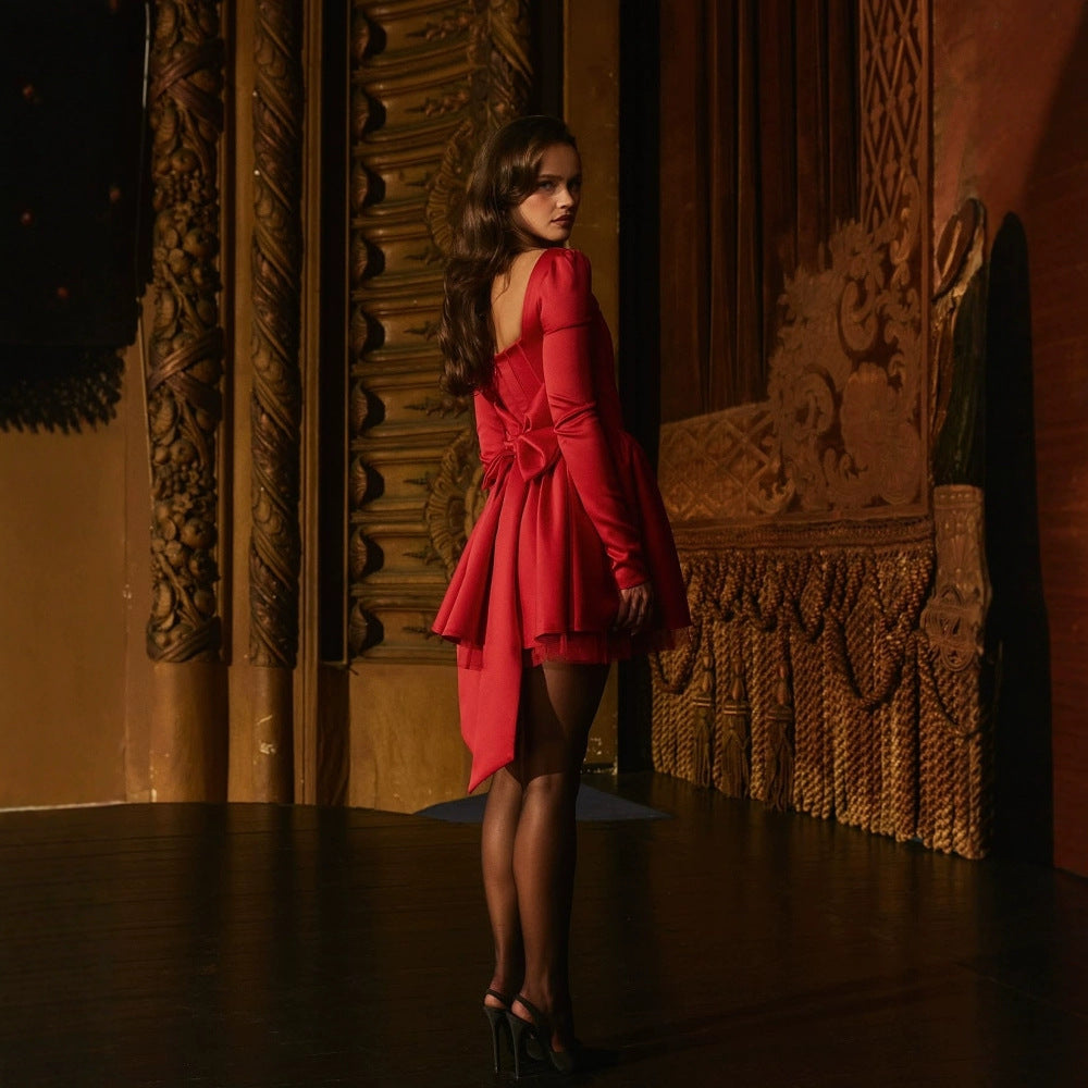 Square Collar Tube Top Fishbone Waist Slimming Dress