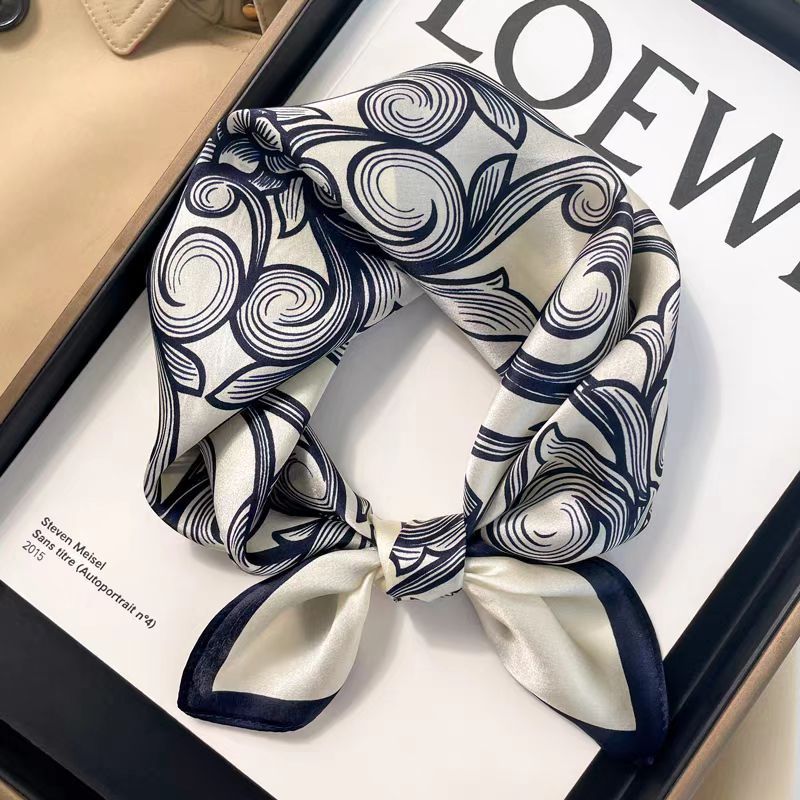 High-end Ladies' Small Square Handkerchief