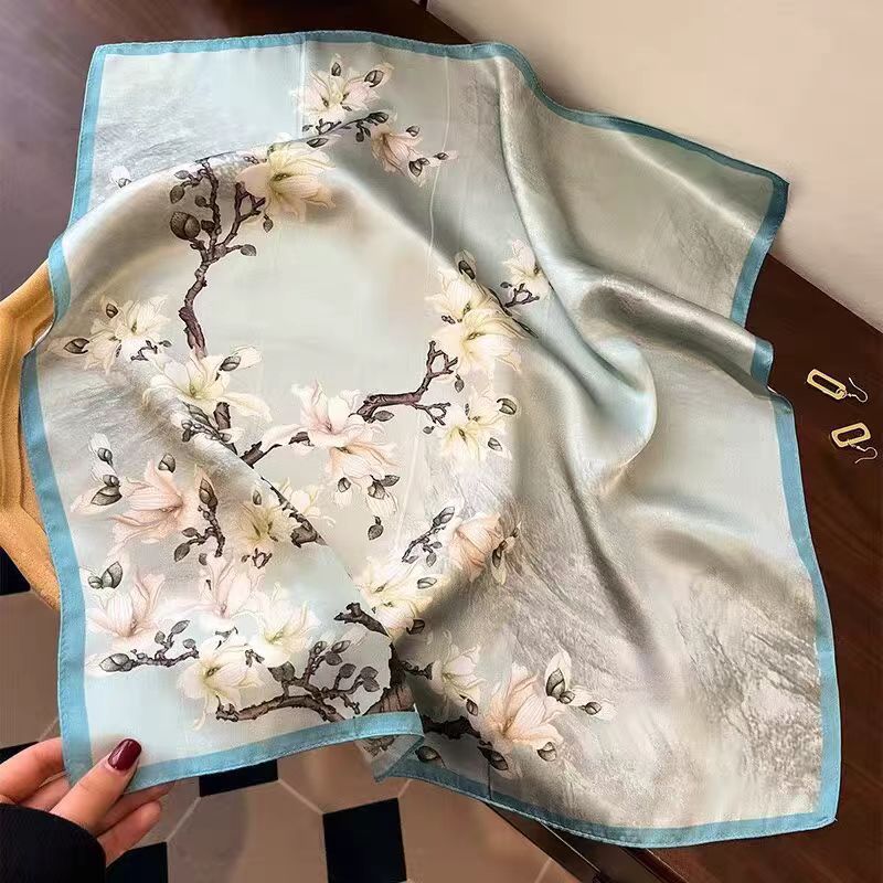 High-end Ladies' Small Square Handkerchief