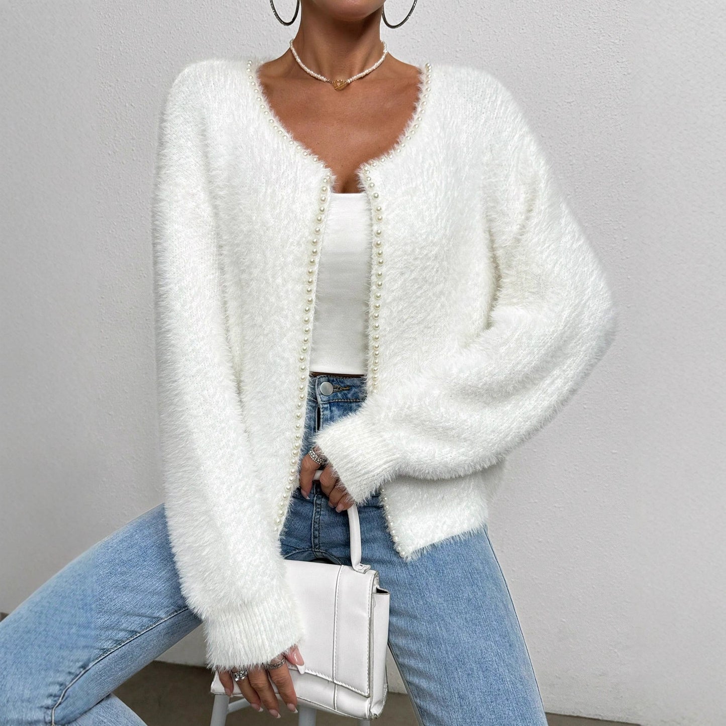 Women's Elegant Cardigan Sweater Solid Color And V-neck Fashion Bead Knitwear Coat