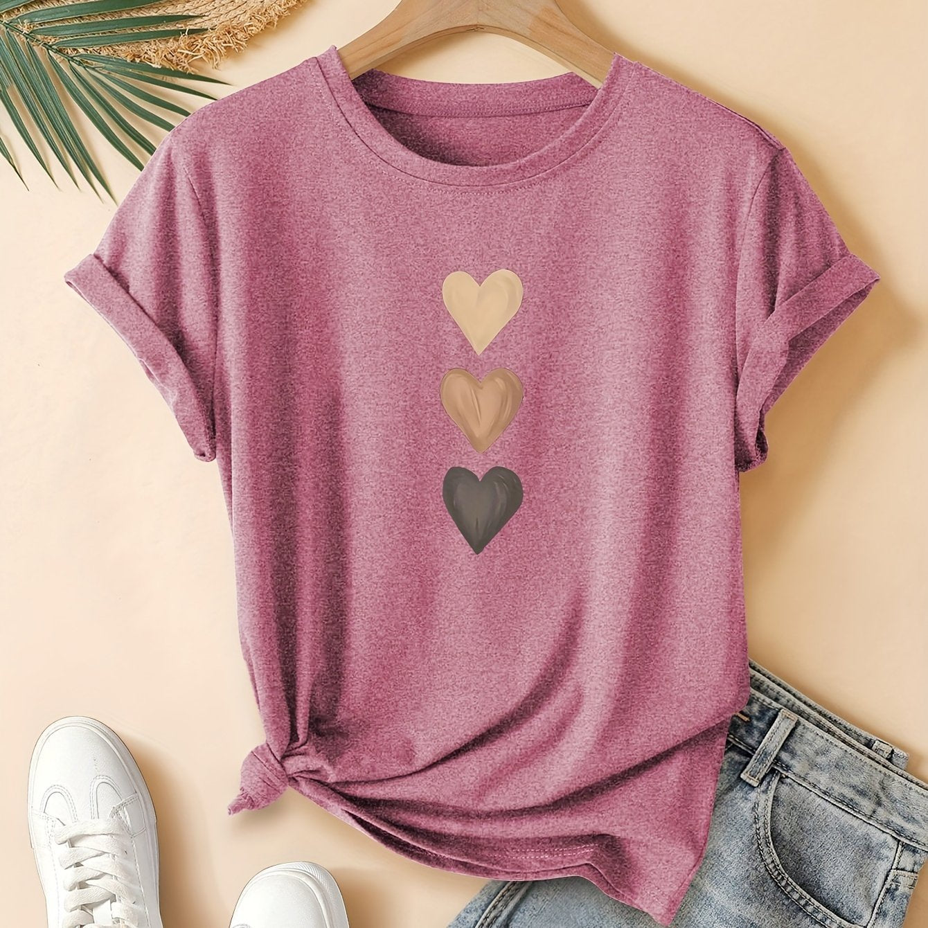 Three Heart Printing Summer Casual Sports Style Round Neck Women's Short Sleeve T-shirt