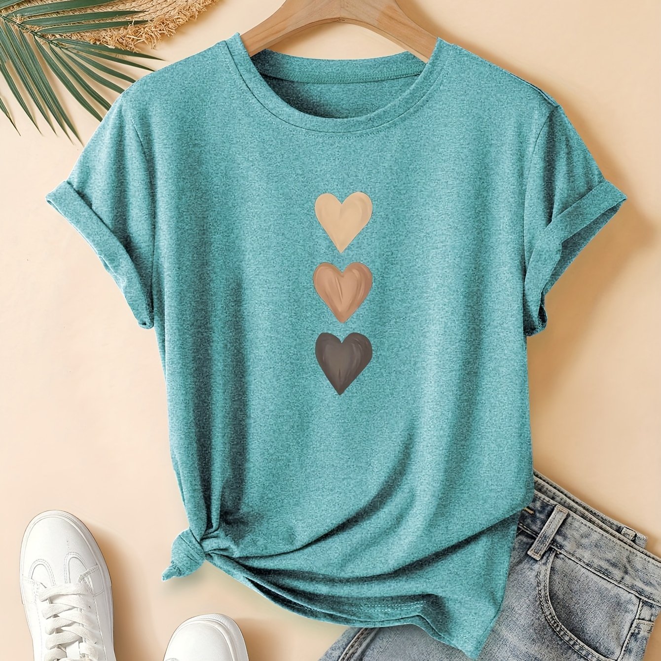 Three Heart Printing Summer Casual Sports Style Round Neck Women's Short Sleeve T-shirt