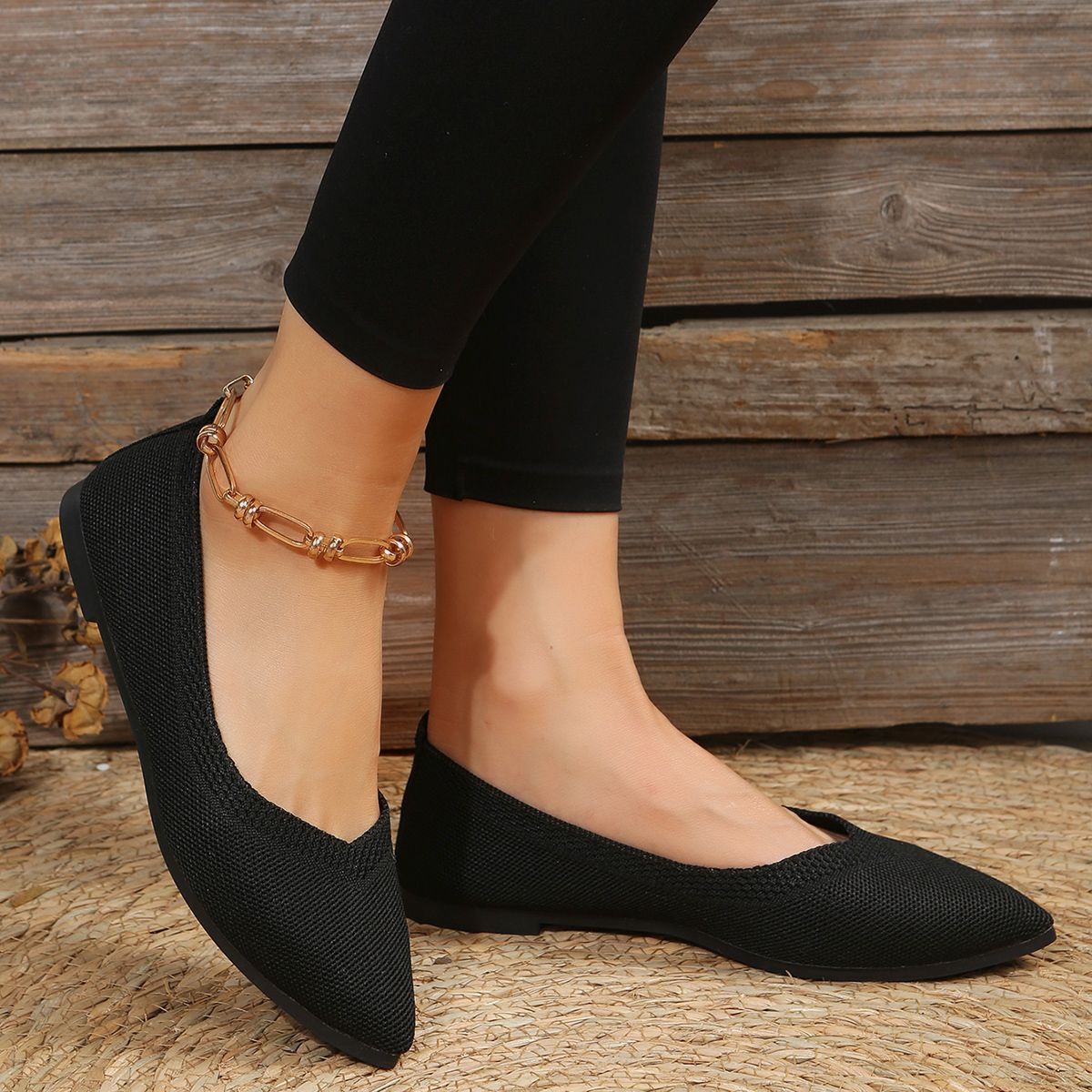 Oversized Shoes Female Pointed Flyknit