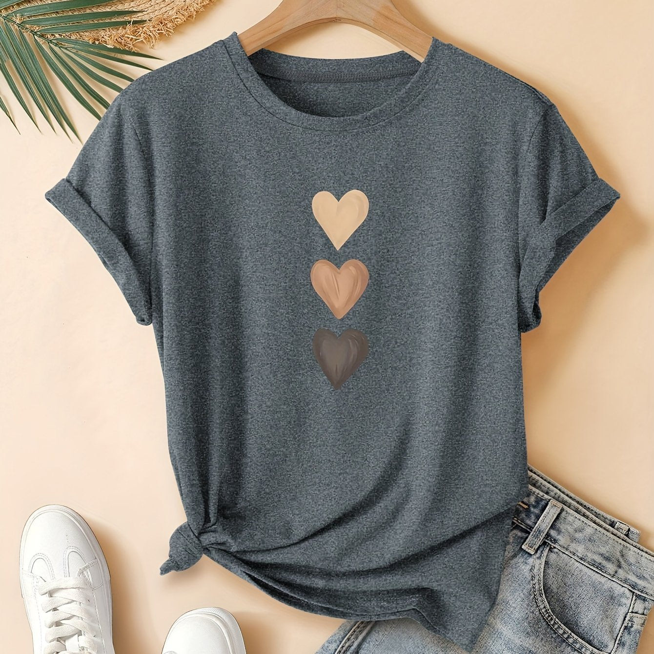 Three Heart Printing Summer Casual Sports Style Round Neck Women's Short Sleeve T-shirt